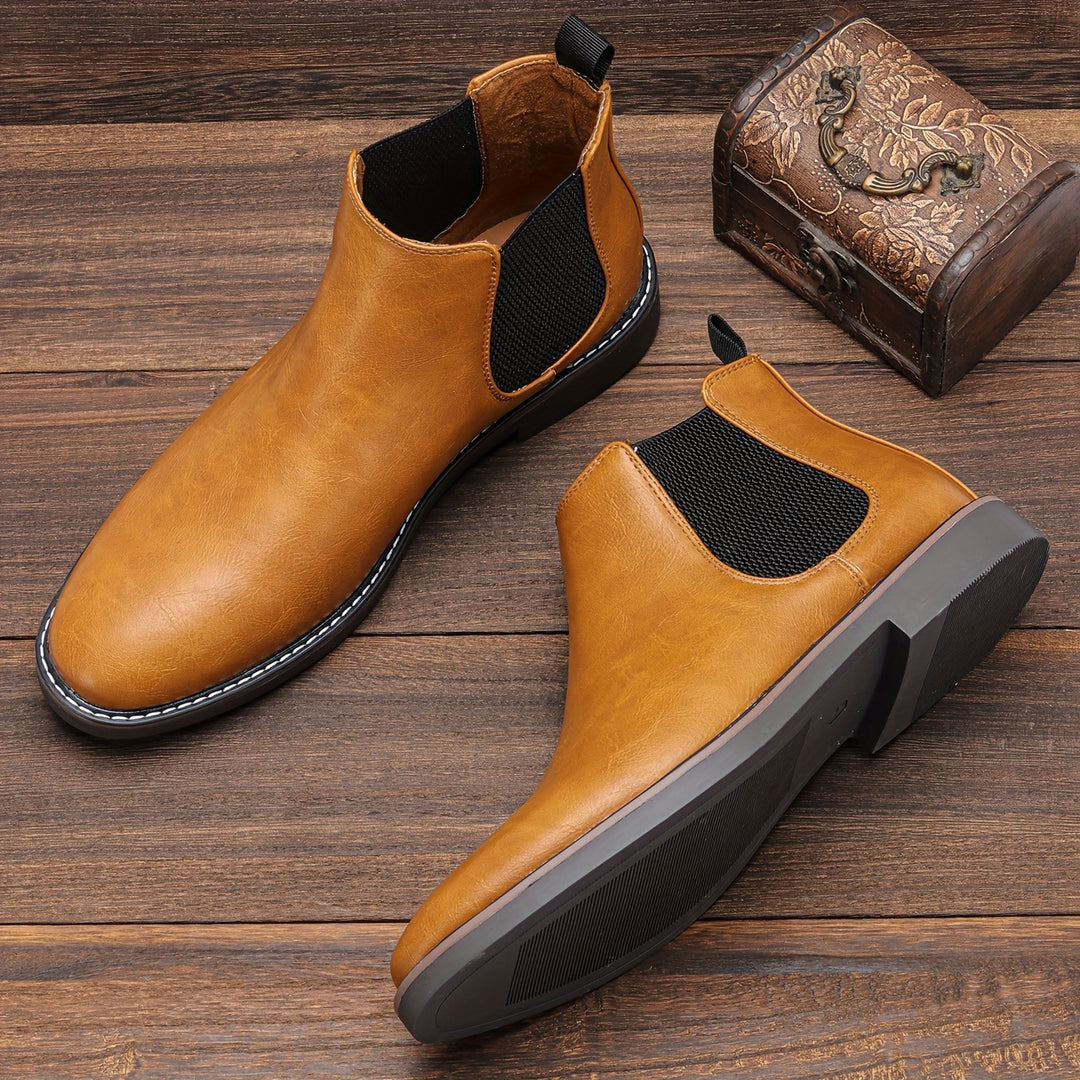 Harrington’s Refined Appeal | Round Toe Chelsea Boots