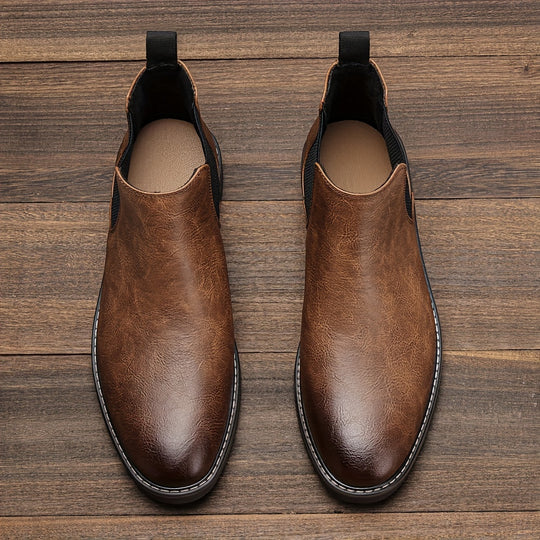 Harrington’s Refined Appeal | Round Toe Chelsea Boots